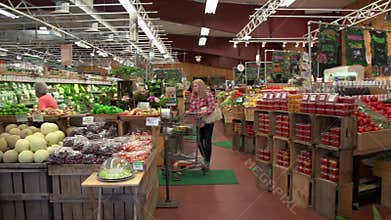Grocery shopping (1 of 7)