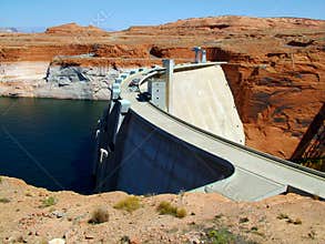 Hoover Dam from right side