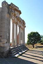 Apollonia Parthenon, Albania