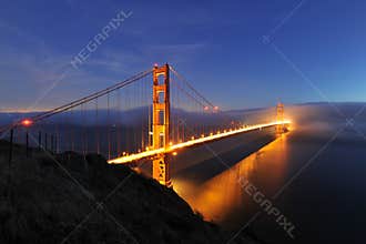 Golden Gate Bridge night scene