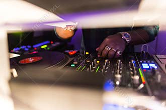 DJ console mixing