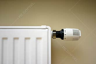 Radiator thermostat set optimal