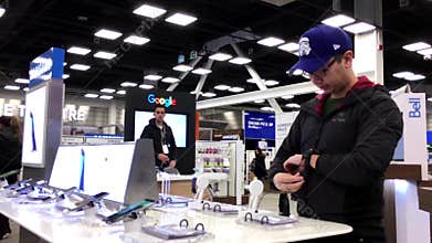 Motion of people playing smart watch