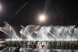 The music fountain square is in Dalian