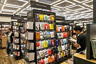 Amazon Books store