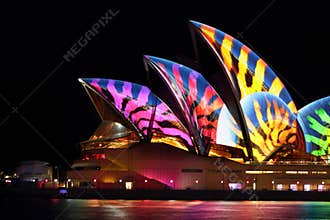 Sydney Opera House stripes