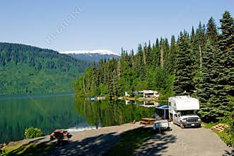 RV park at the lake