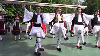 Greek dance