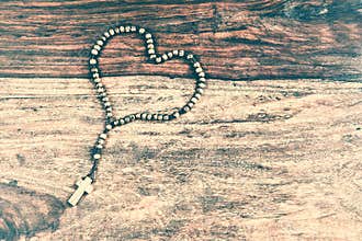 Simple Cross Heart Shape - Retro Faded