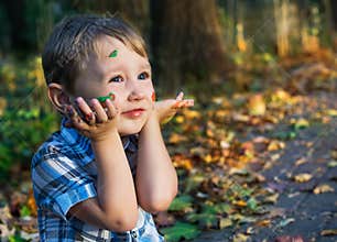 Autumn colors for the little artist
