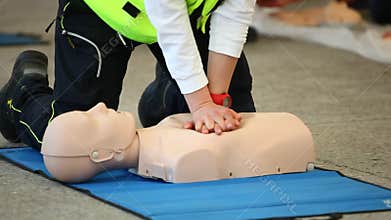 First Aid Reanimation Procedure