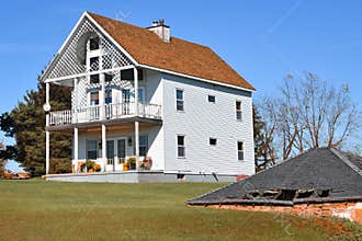 White Amish Home with Underground Cellar