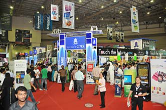 GITEX Shopper Expo Dubai - Rush in central hall
