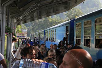 Ella Town railway station