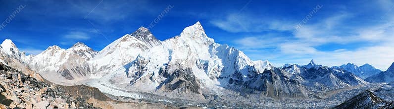 Mount Everest and Khumbu Glacier panorama