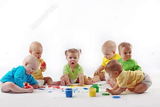 Babies painting