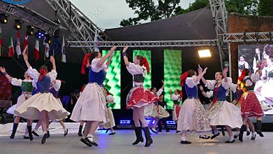 Slovakian dancers in traditional costume