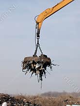 Scrap yard magnet