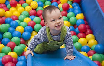 Baby in balls