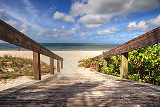 Long exposure of Naples Beach, Florida in the fall