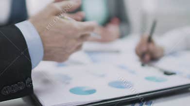 Annual review of financial statistics, international trade, chart analysis