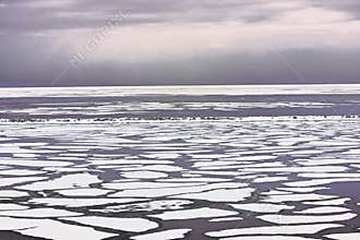 Large Ice Chunks Breaking Up on Lake Michigan