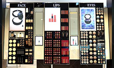 Giorgio armani fall 2013 cosmetics