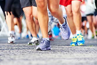 People running marathon
