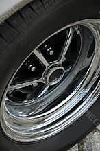 Automobile wheel
