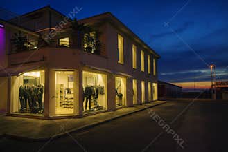 Commercial building