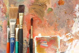 Paint studio; palettes & brushes
