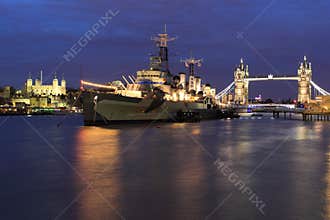 London at night