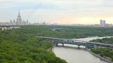Luzhnetsky bridge stands against the Moscow State