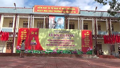 Vietnamese schoolgirls are practicing performing arts to prepare for the opening day of the new school year