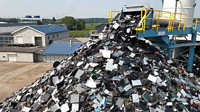 AI Mountain of e-waste growing
