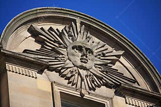 Masonry Sunburst and Face Apex