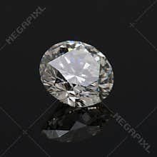 One Carat Round Diamond.
