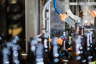 Bottles washing after filling