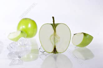 Green apple