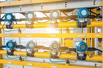 Pressure transmitter, and pressure differential transmitter at offshore oil and gas wellhead remote platform