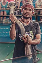 Zmielov shows the snake