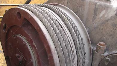 Nodes, parts and working mechanisms of the excavator.