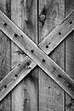 Old Barn Door (BW)