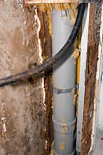 Defect insulation and molded wall