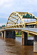 Bowstring arch bridge