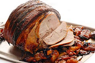Roast Pork with apples and onion