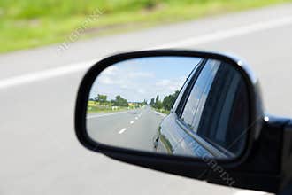Car rearview mirror