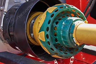 Coupling for transfer of mechanical energy