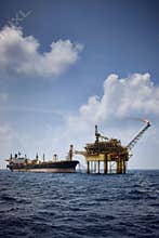 Oil platform attach with floating production storage and offloading FPSO