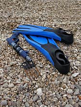 Diving equipment (fins, harpoon)